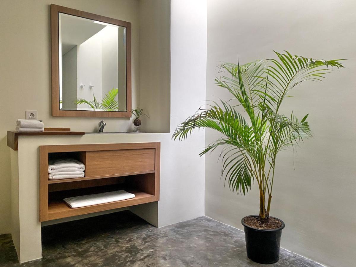 Ayom Suite Mataram Exterior photo