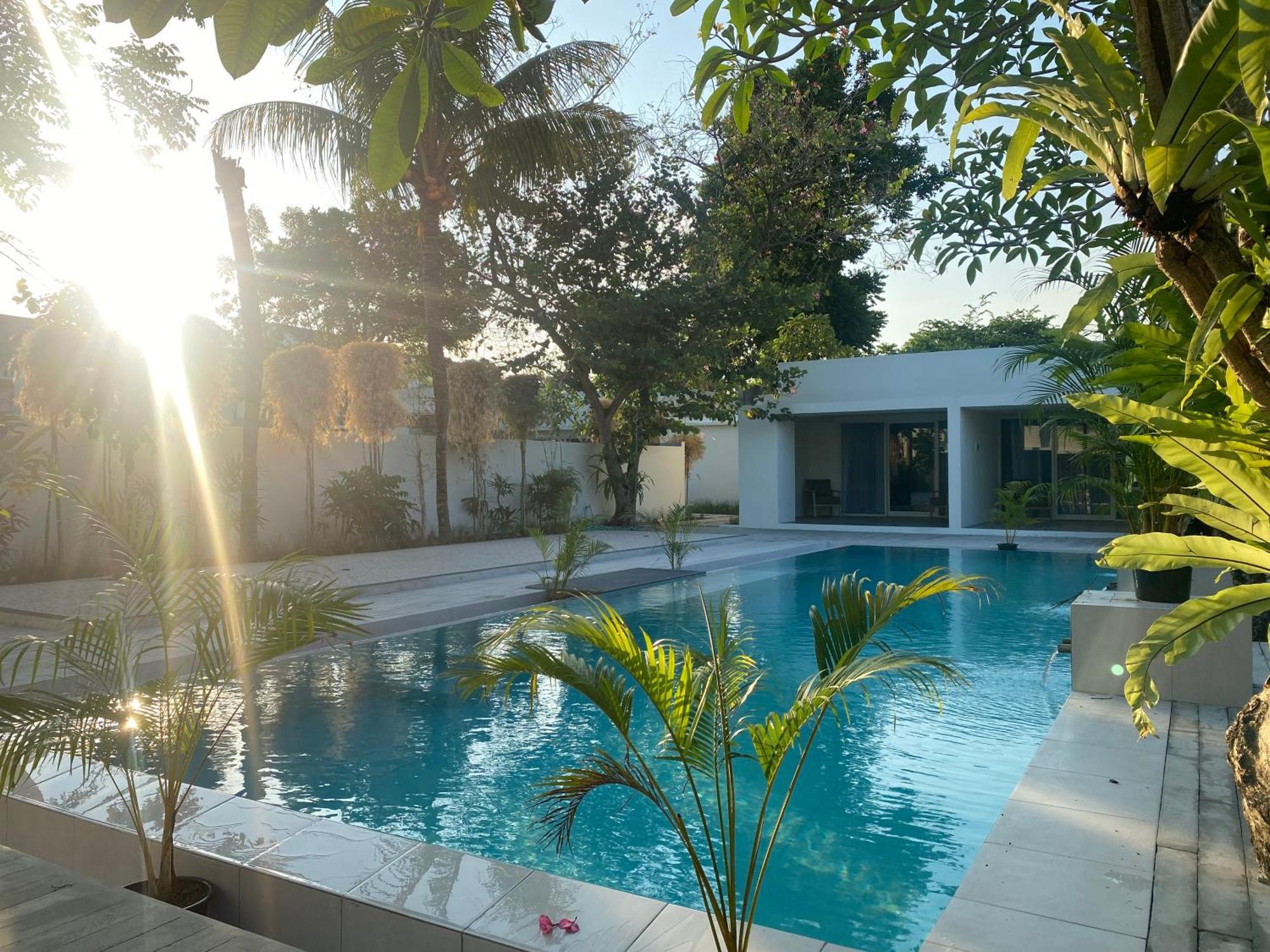 Ayom Suite Mataram Exterior photo
